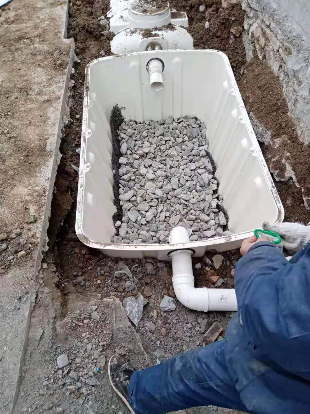 橋水科技玻璃鋼化糞池+生化池案例 - 四川橋水